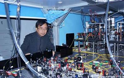比当时最强超算快100万亿倍！“九章”光量子计算原型机科研实物入藏国家博物馆
